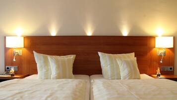 SÀngtillbehör av högsta kvalitet, skrivbord och arbetsyta för laptop