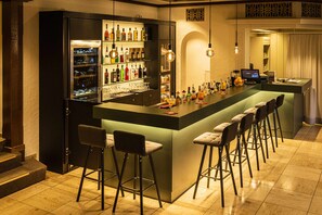 Bar (in der Unterkunft)