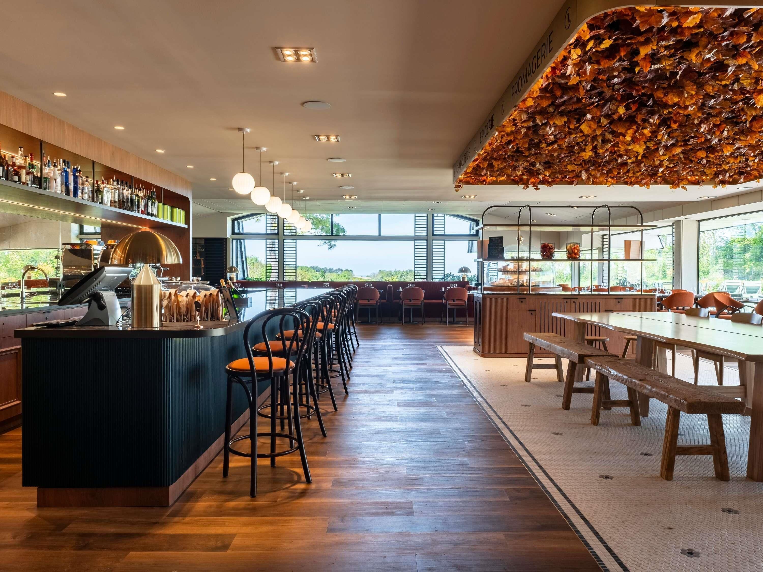 Serveert lunch en diner