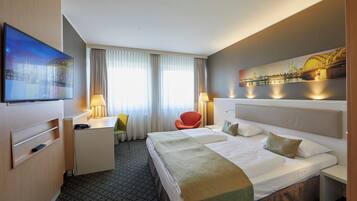 Superior-Zimmer, 1 King-Bett | 1 Schlafzimmer, Allergikerbettwaren, Zimmersafe, Schreibtisch