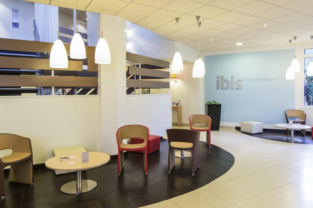 ibis Charleville-Mezières