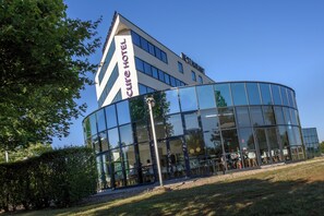 Exterior - Mercure Poitiers Site du Futuroscope Hotel (Chasseneuil-du-Poitou)