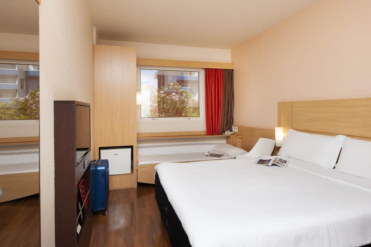 Standard-Apartment, Mehrere Betten
