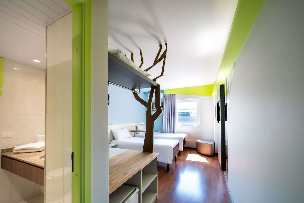 Standard Apartment, 2 Single Beds | Minibar, desk, blackout curtains, soundproofing