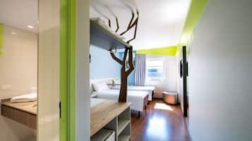 Standard Apartment, 2 Twin Beds | Minibar, desk, blackout drapes, soundproofing