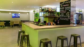 酒吧(店内)