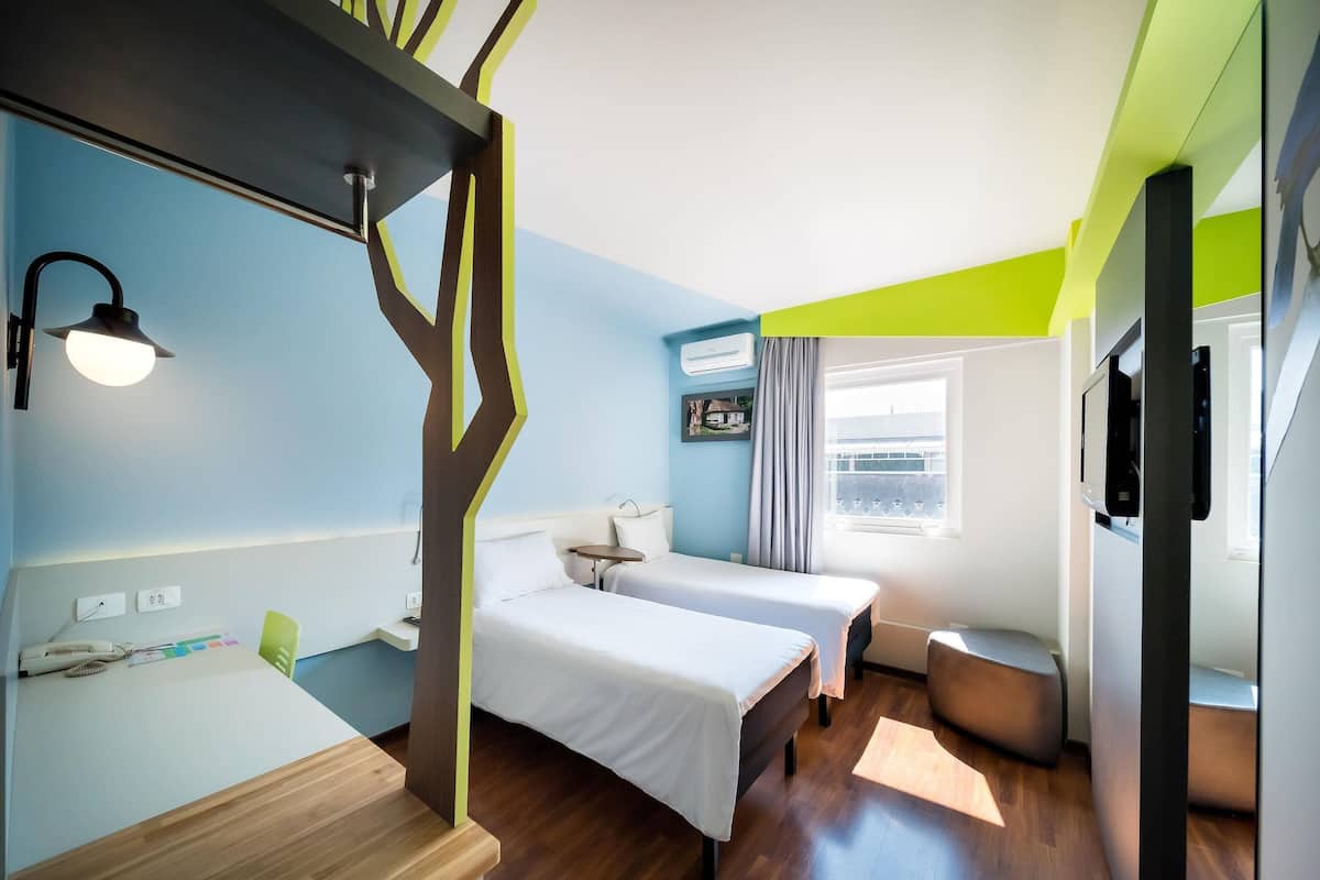 Superior Room, 2 Twin Beds | Minibar, desk, blackout drapes, soundproofing