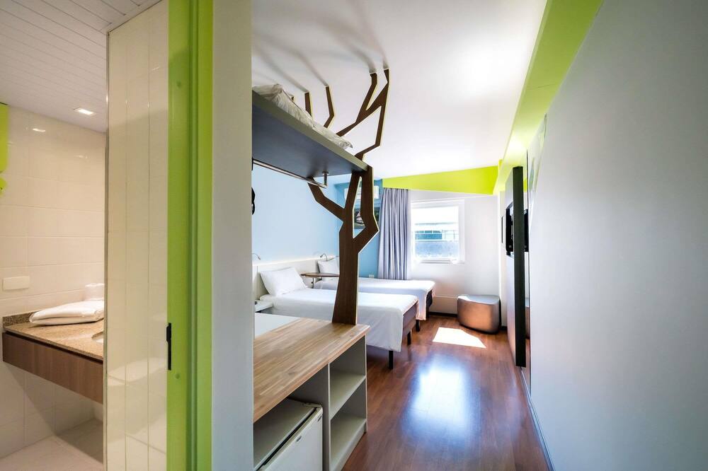 ibis Styles Curitiba Centro Cívico