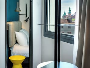 In-room safe, desk, laptop workspace, soundproofing