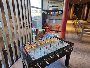 Spielezimmer