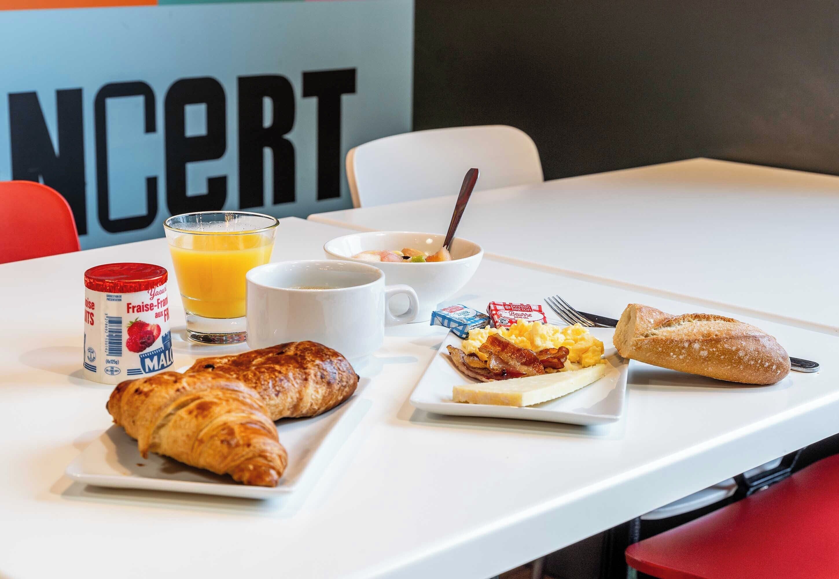 daily buffet breakfast (eur 11.5 per person)