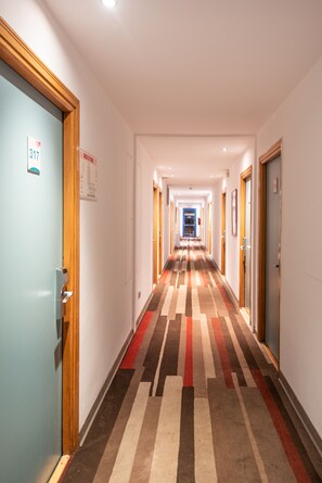Handrails in hallways
