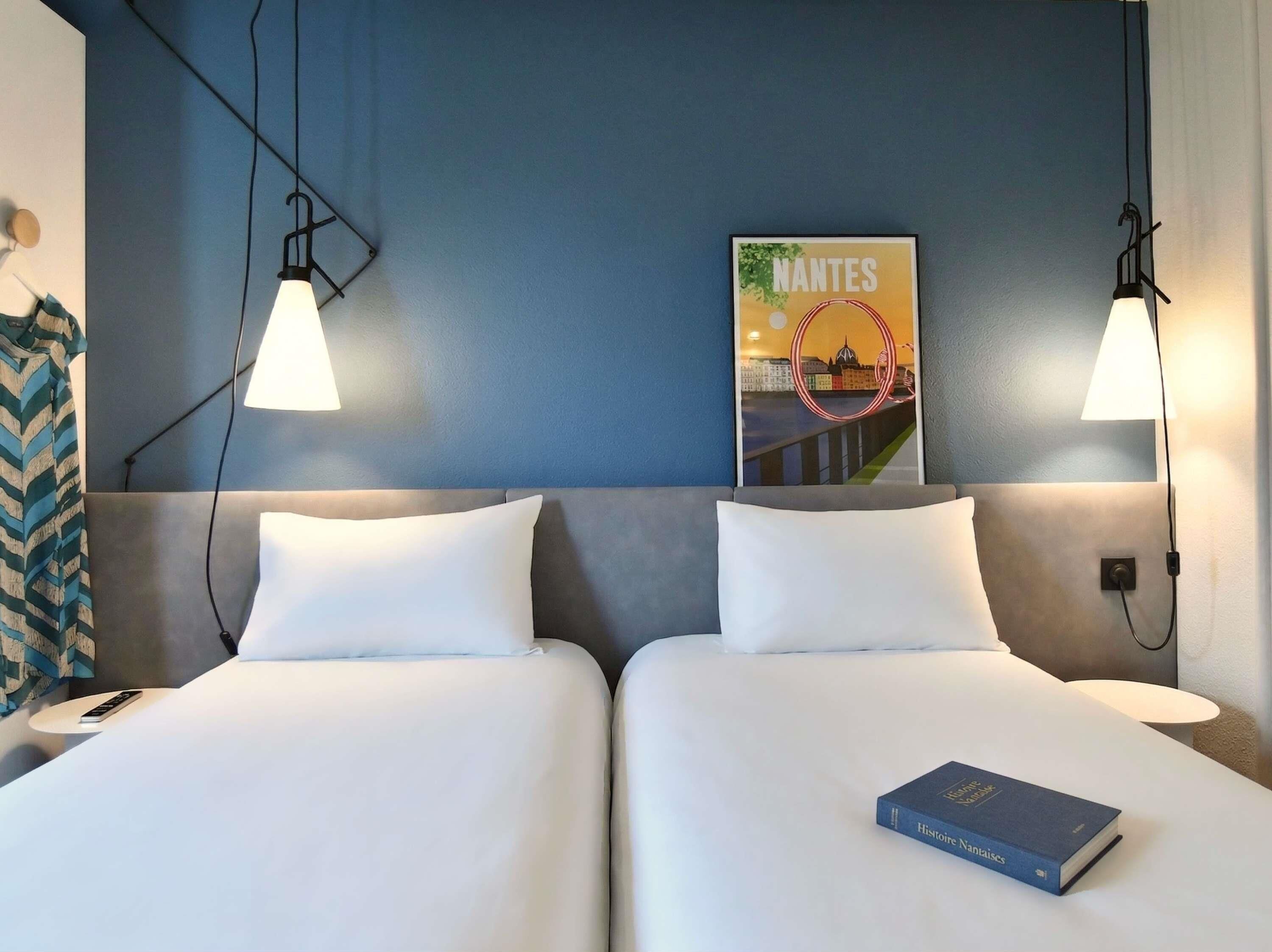 Standard Twin Room, 2 Single Beds | Premium bedding, pillow-top beds, desk, laptop workspace