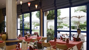 Lunch and dinner served - Hotel ibis Tanger Free Zone (Tangier)