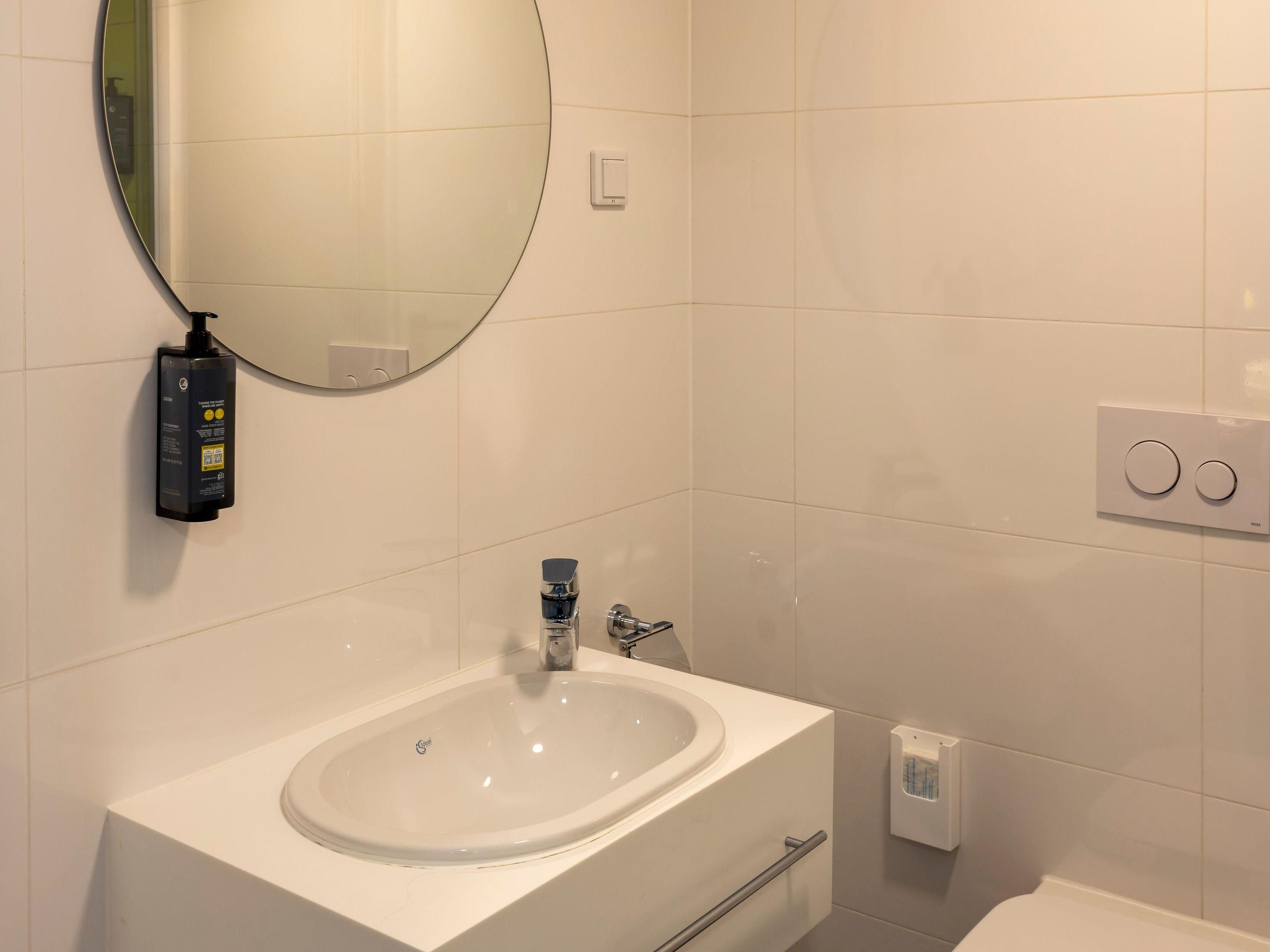 Shower, eco-friendly toiletries, hair dryer, towels