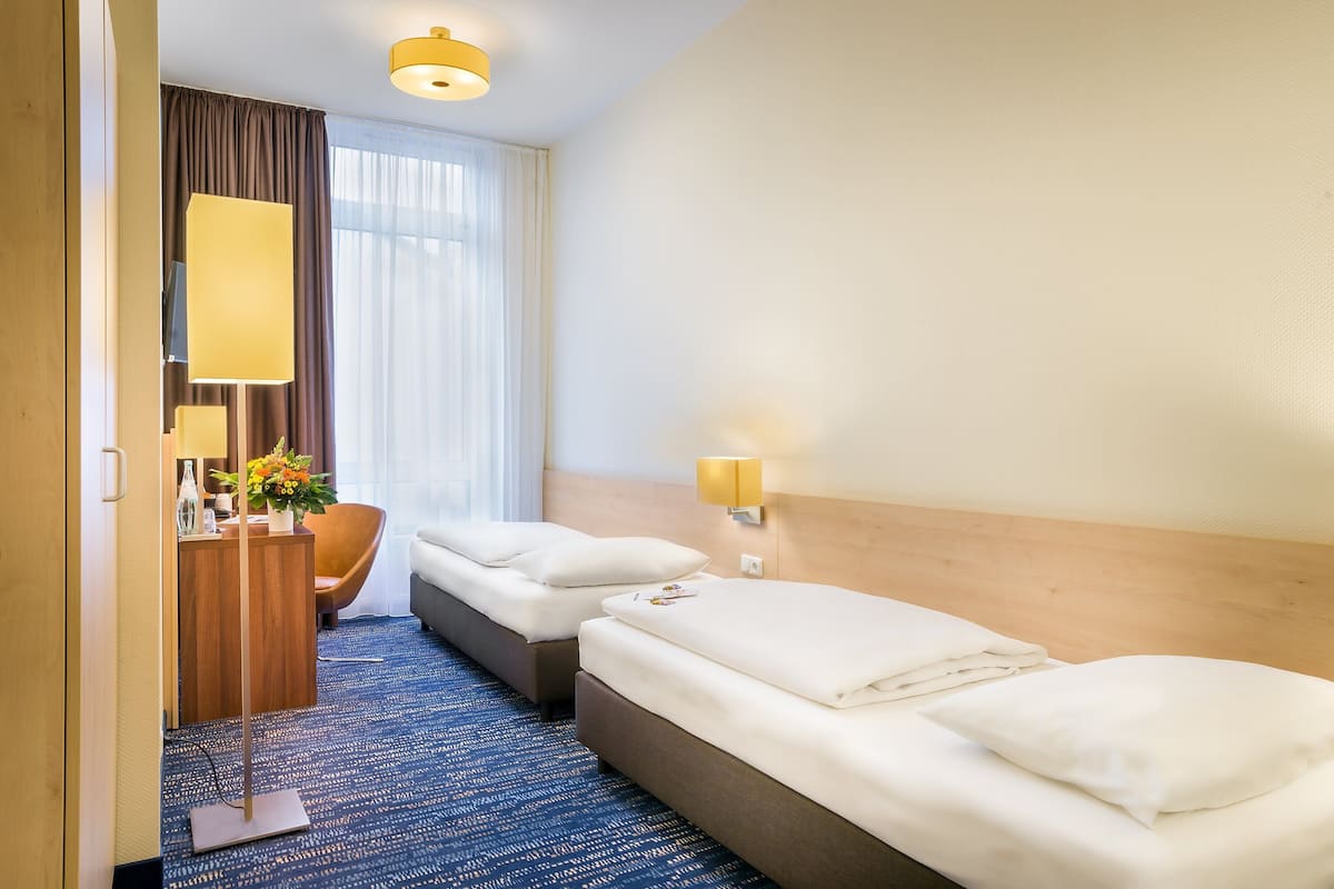 Premium Room, 2 Single Beds | In-room safe, desk, blackout curtains, soundproofing