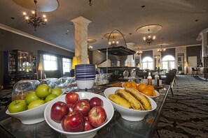 Daily buffet breakfast for a fee