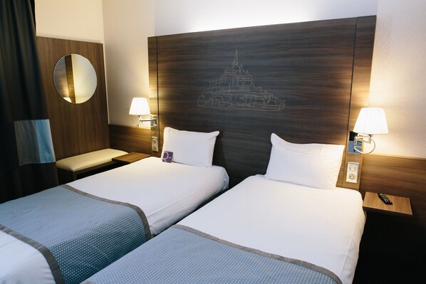 Minibar, bureau, rideaux dâobscurcissement, systĂšme dâinsonorisation