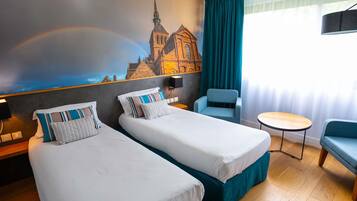 Standard Room, 2 Twin Beds | Minibar, desk, blackout drapes, soundproofing