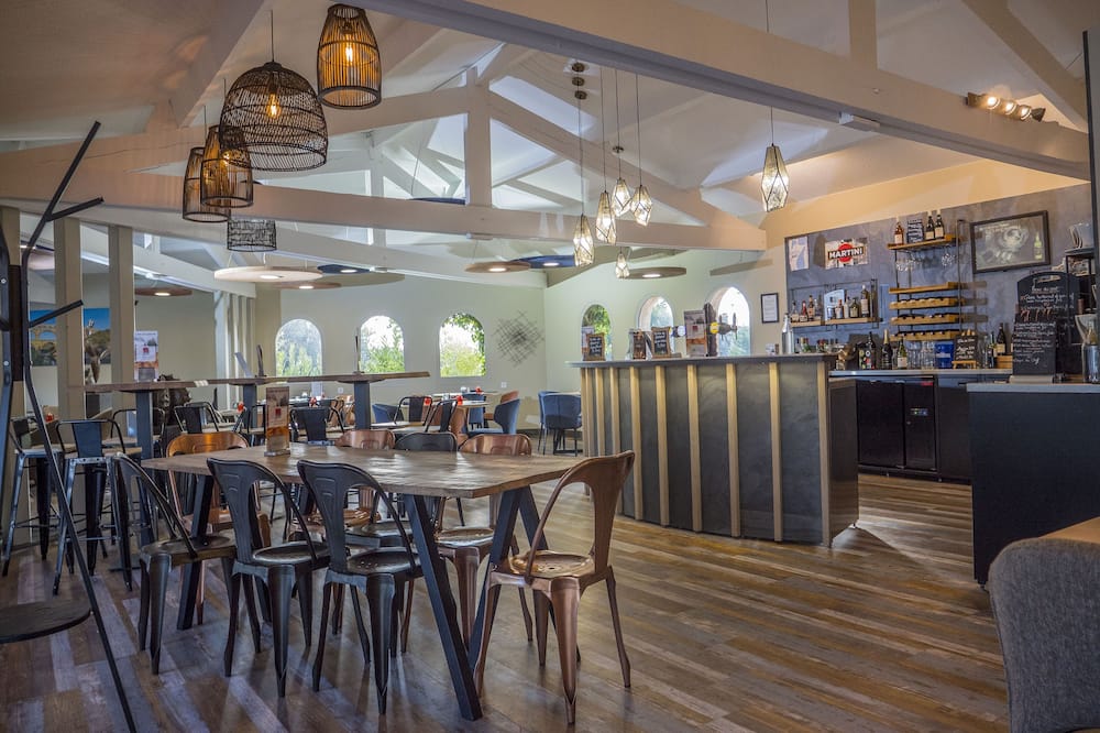 Logis Hotel Uzes Pont du Gard