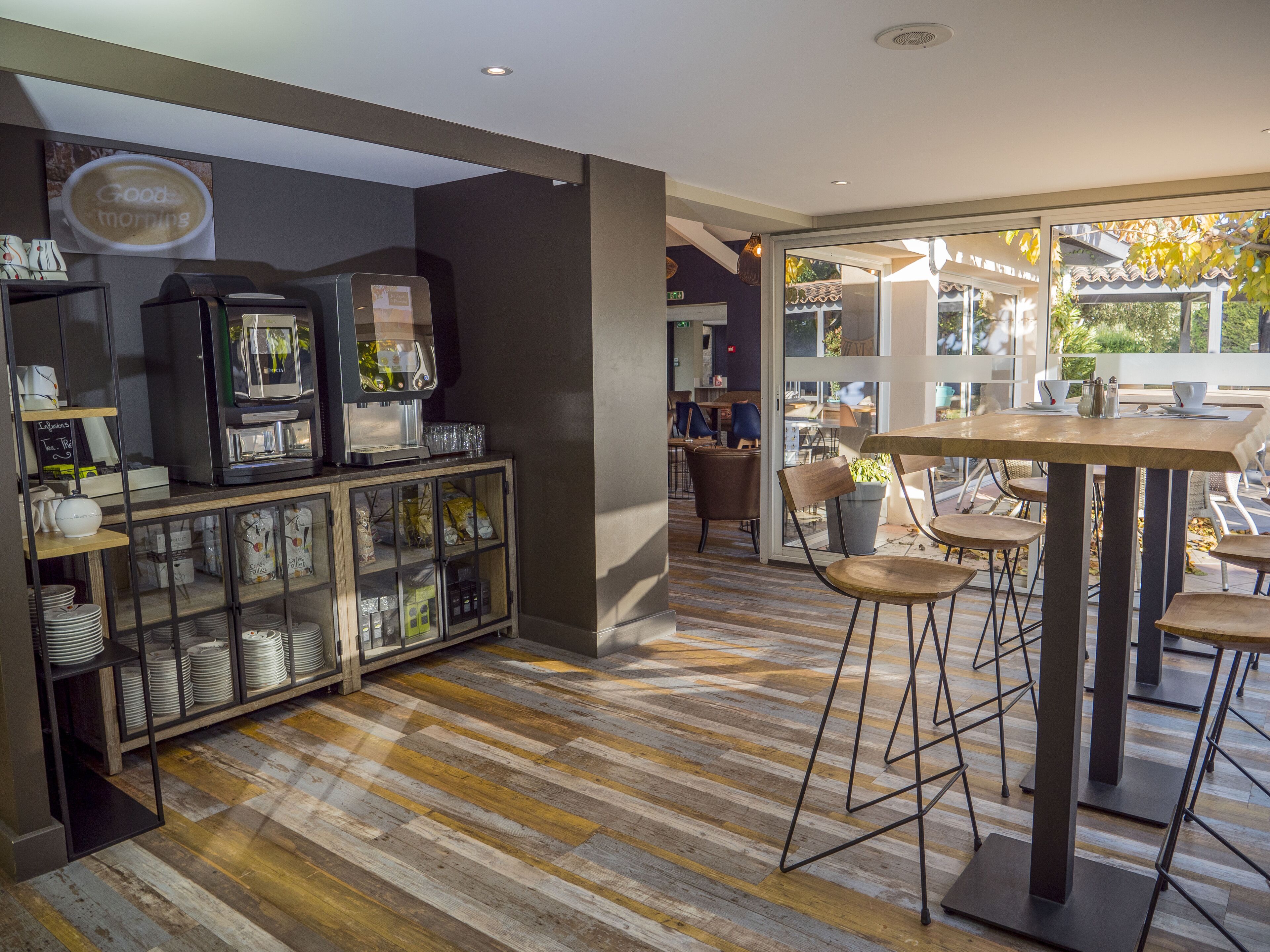 Photo - Logis Hotel Restaurant Uzès Pont du Gard