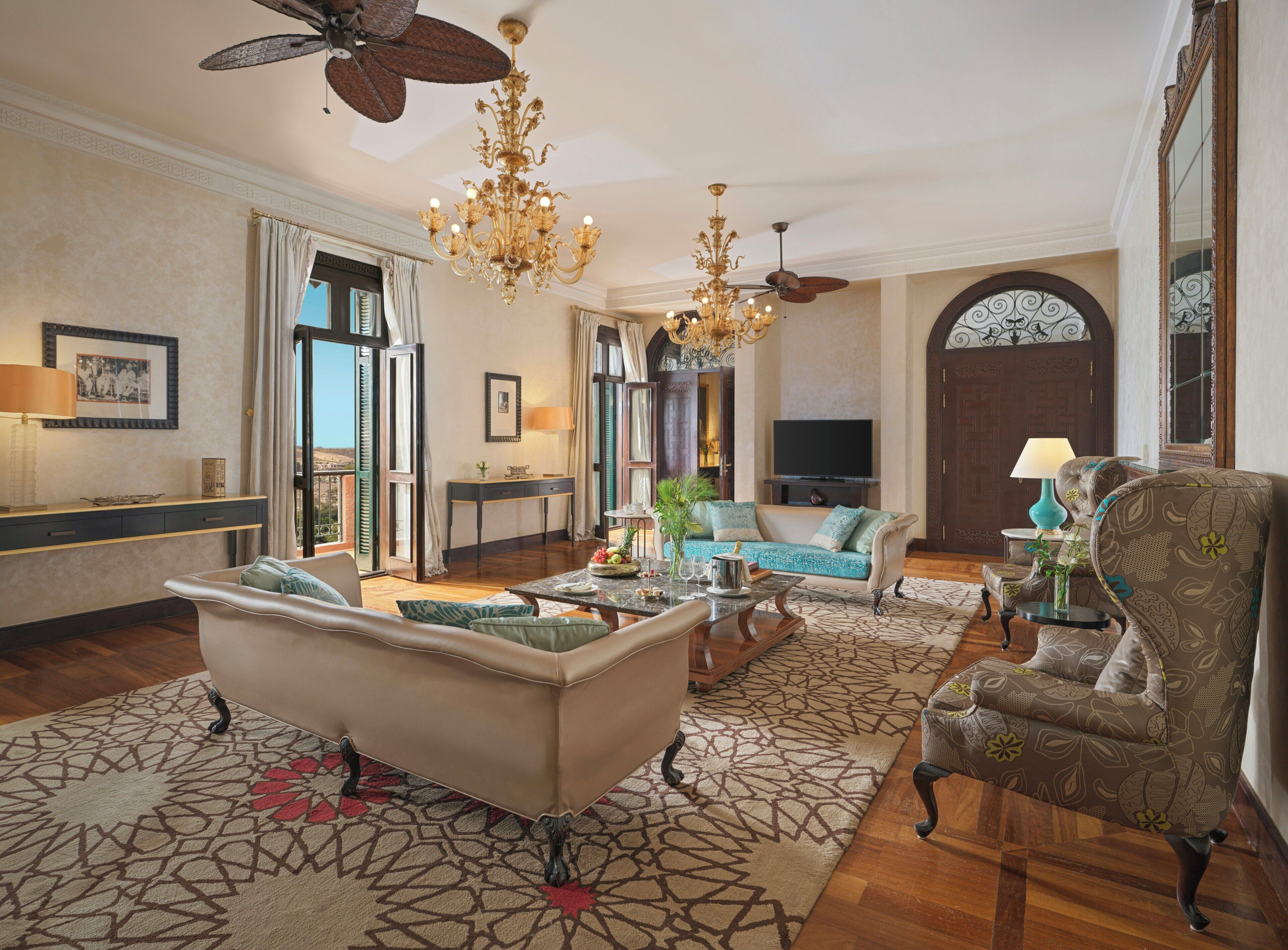 Suite (Agatha Christie, Nile View) | Living room | LCD TV