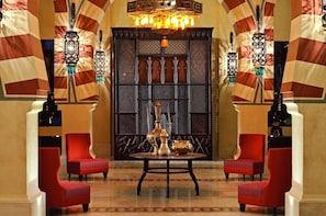 Sala de estar en el lobby