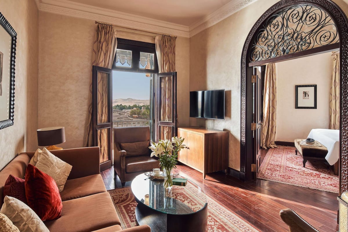 Suite, 1 cama de matrimonio grande, terraza, vistas al río (Palace Prestige Suite) | 1 dormitorio, sábanas de algodón egipcio, ropa de cama de alta calidad