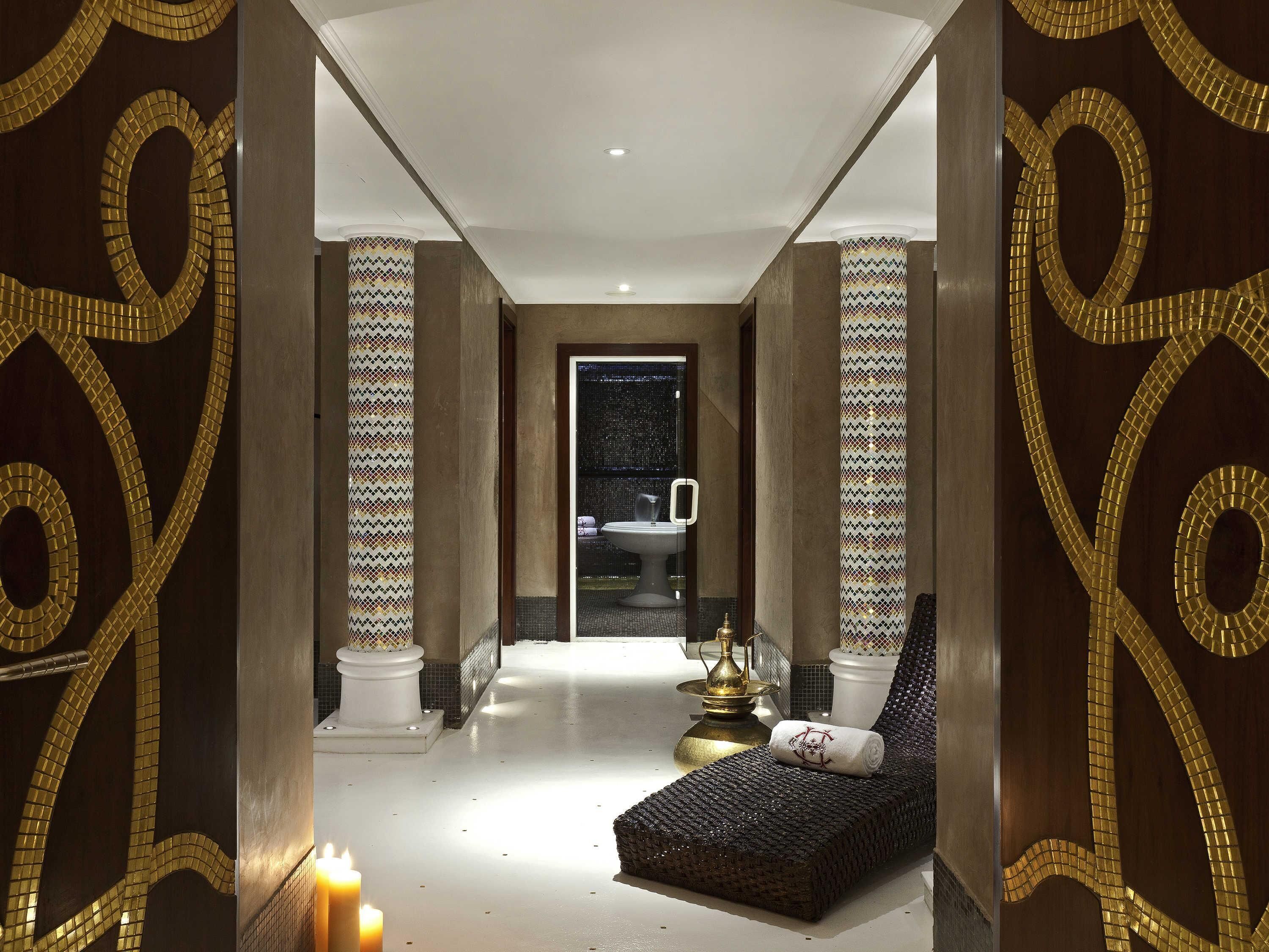 Couples treatment rooms, steam room, Turkish bath, body treatments