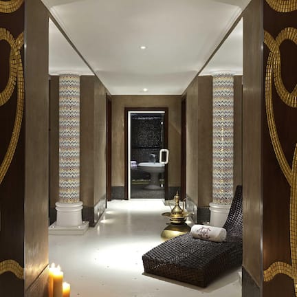 Couples treatment rooms, steam room, Turkish bath, body treatments