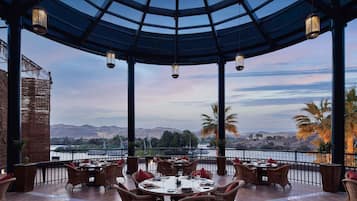 4 restaurants, breakfast, lunch, dinner served; French cuisine
