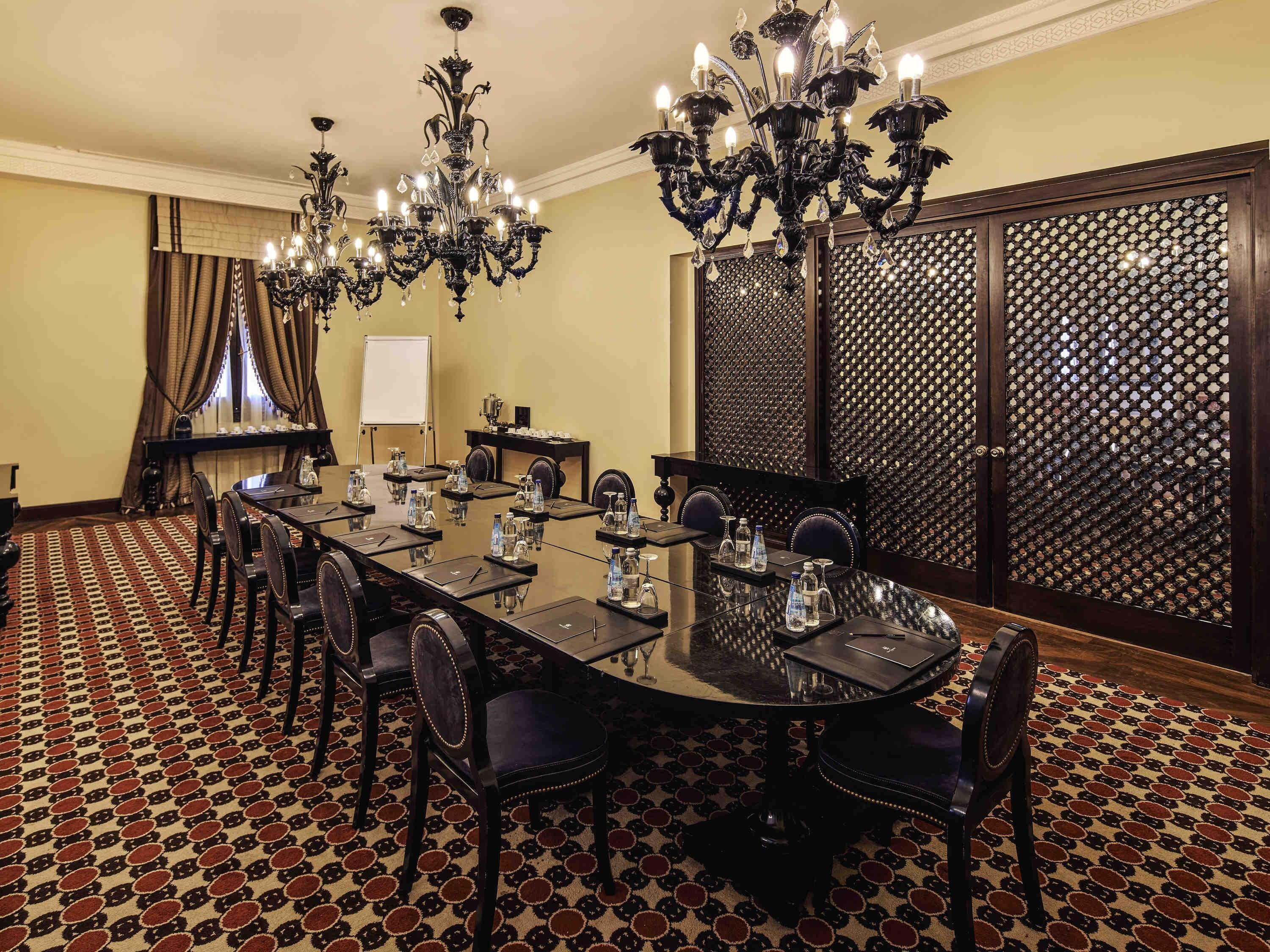 Meeting facility