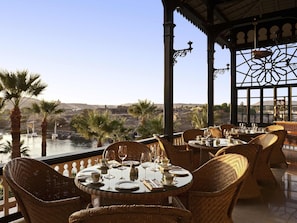 4 restaurants, breakfast, lunch, dinner served; French cuisine