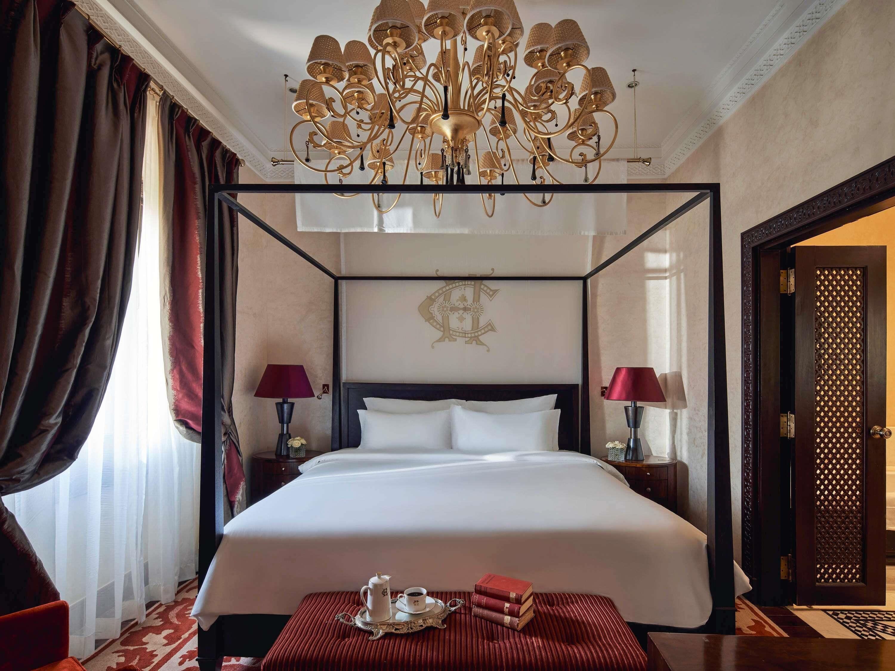 Suite, 1 King Bed, Terrace, Garden View (Palace Opera Suite) | Egyptian cotton sheets, premium bedding, pillowtop beds, minibar