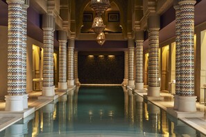 Couples treatment room(s), steam room, Turkish bath/hammam
