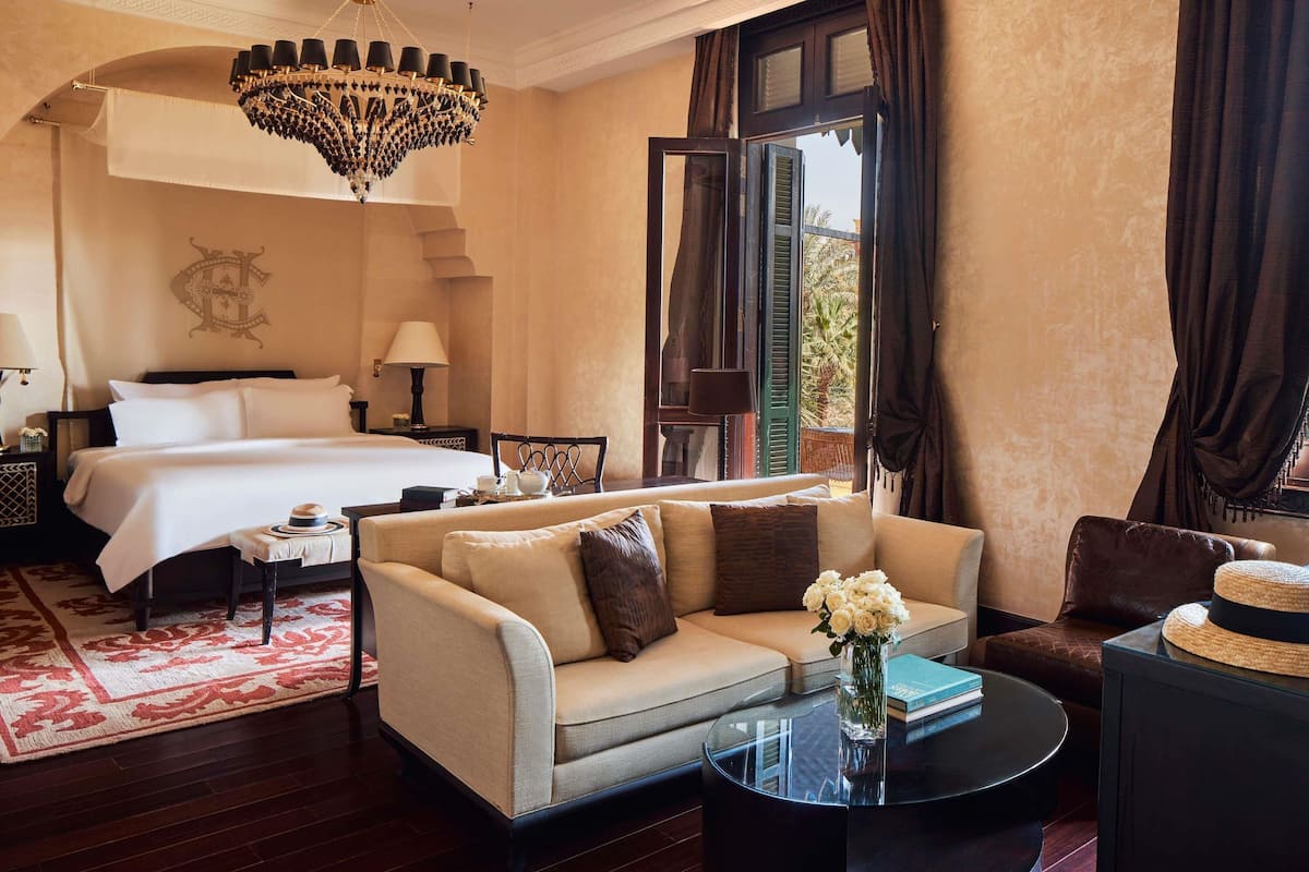 Suite, 1 King Bed, Garden View | Egyptian cotton sheets, premium bedding, pillow-top beds, minibar