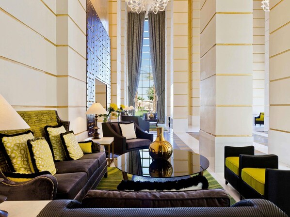 Egyptian cotton sheets, premium bedding, pillow-top beds, minibar - Sofitel Legend Old Cataract Aswan (Aswan)