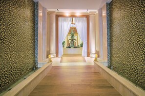 Behandlungsräume für Paare, Sauna, Whirlpool, Dampfbad