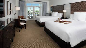 Standardzimmer, Blick auf den Golfplatz | Hochwertige Bettwaren, Minibar, Zimmersafe, Schreibtisch