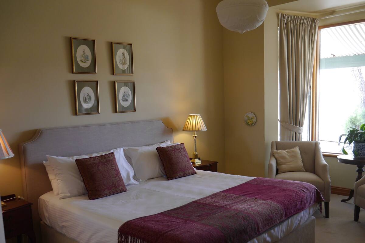 Quarto casal premier, 1 cama King, para não fumantes, vista para o vinhedo (Double Queen)