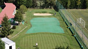 Mini-golf