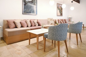Coffee shop