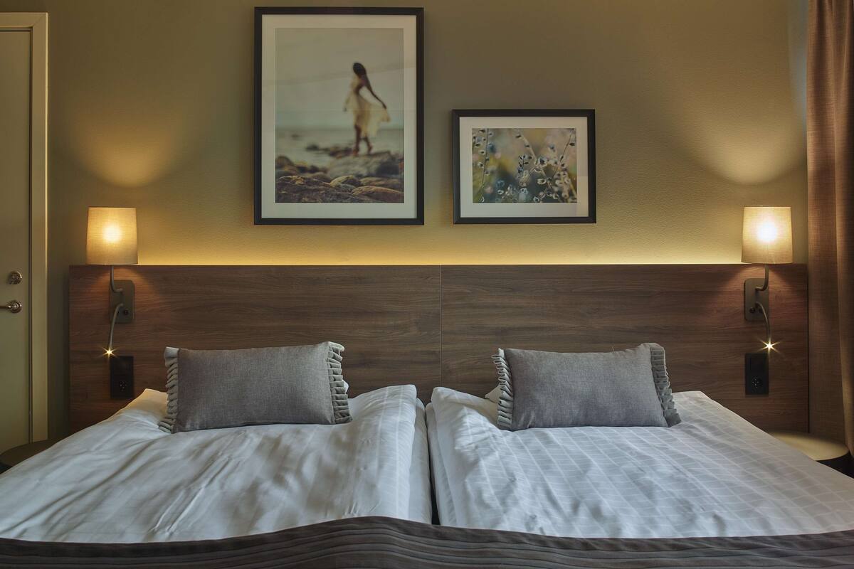 desk, iron/ironing board, free wifi, bed sheets