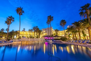 Front of property - evening/night