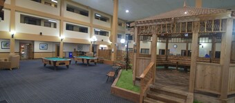 Katahdin Inn & Suites