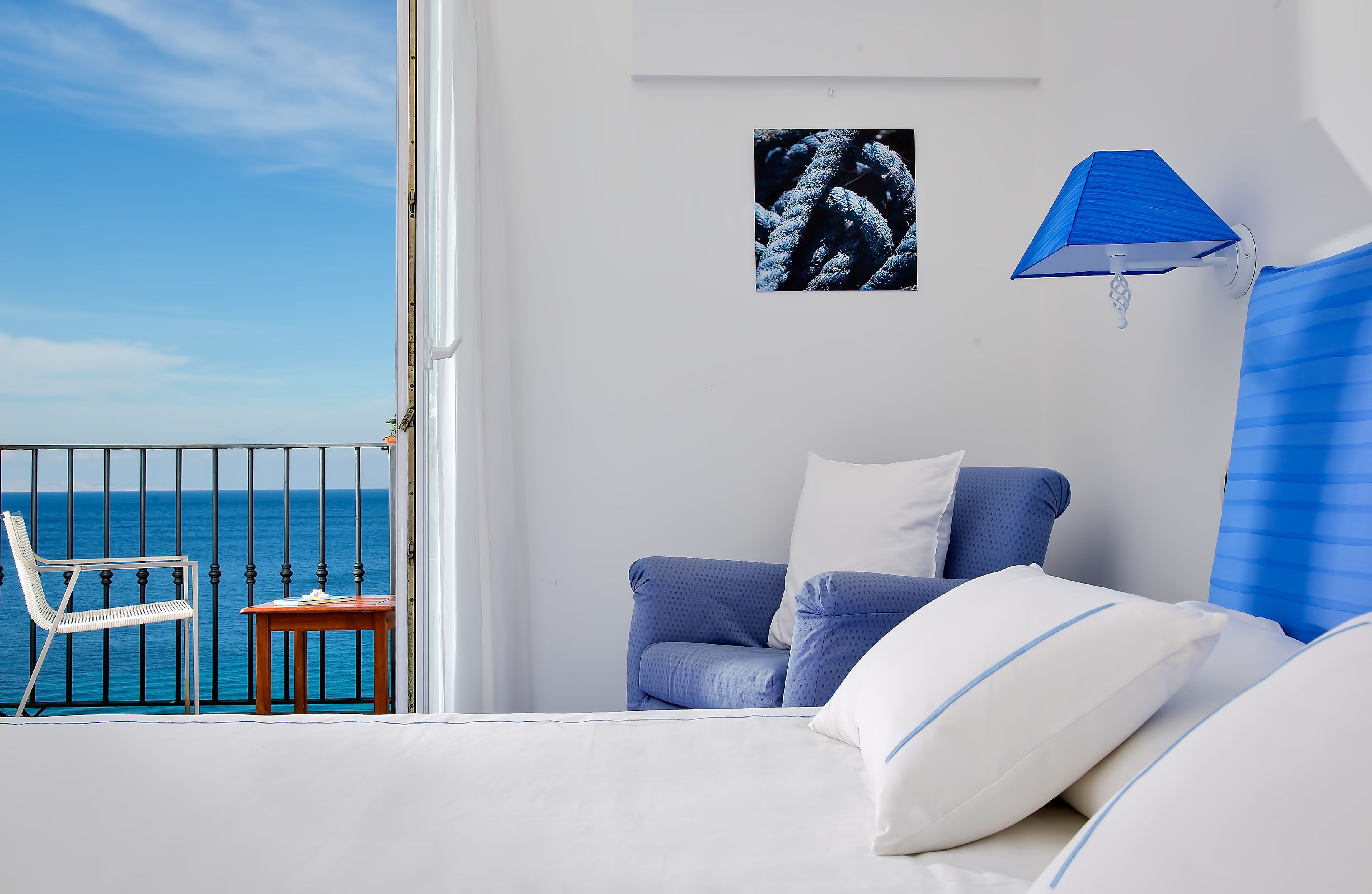 minibar, in-room safe, desk, soundproofing