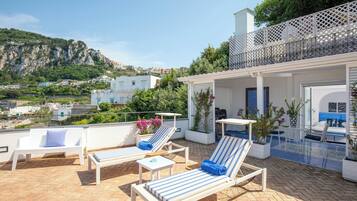 Attic Room and 60sm Terrace Solarium, Sea View | Beach/ocean view