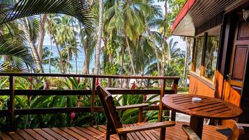 Suite, vue océan (Tiki Suite) | Terrasse/Patio