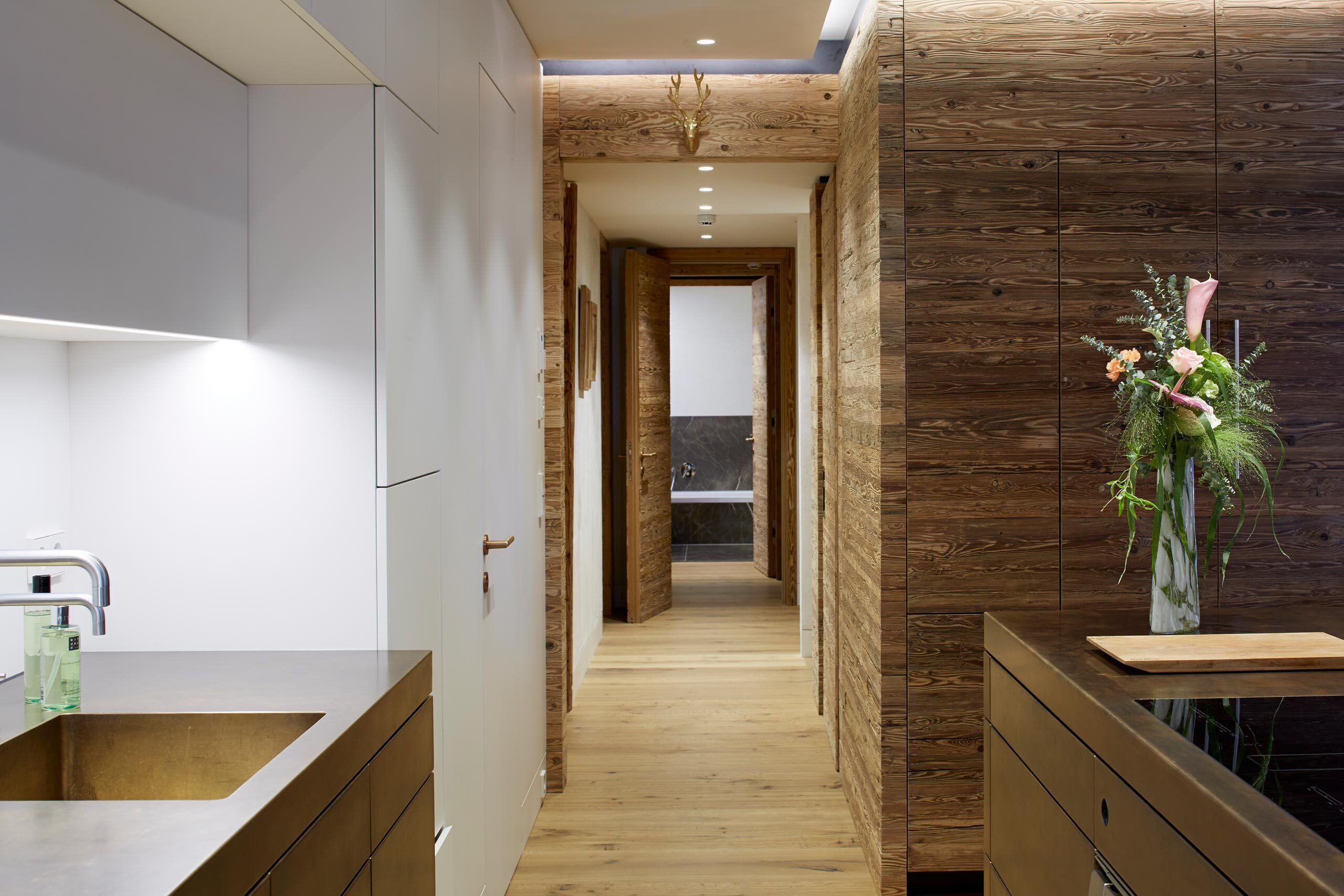 ludwig von beethoven | private kitchen | fridge, oven, stovetop, cookware/dishes/utensils