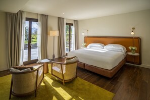 Premium bedding, down comforters, minibar, in-room safe - Torre del Remei (Bolvir)
